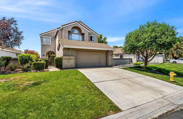FANTASTIC GOLF COURSE LOCATION IN DISCOVERY BAY! Gallery 3