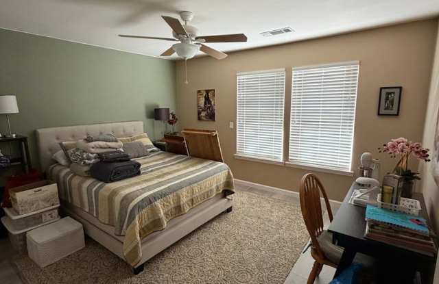 Available Room in North Merced Home Gallery 3
