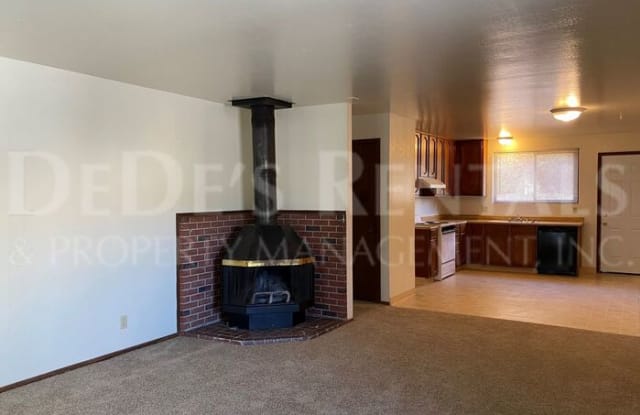 855 Middle Rincon Road Gallery 2