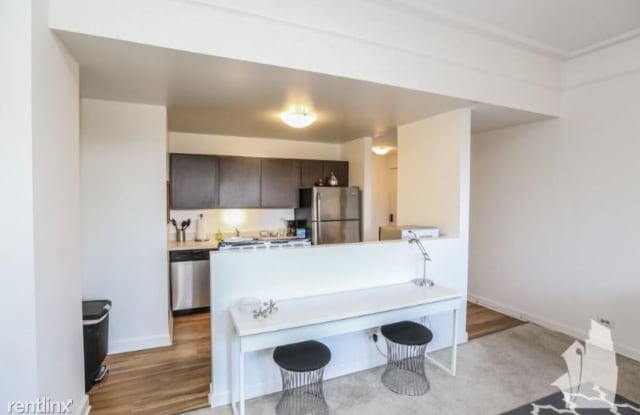 2145 N LINCOLN PARK W 207 - 2145 North Lincoln Avenue, Chicago, IL 60614