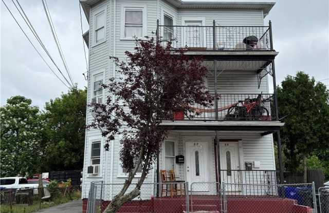 55 Alton Street unit: 2 photos photos