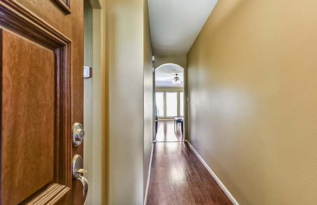 6843 Tammany Manor Lane Gallery 4