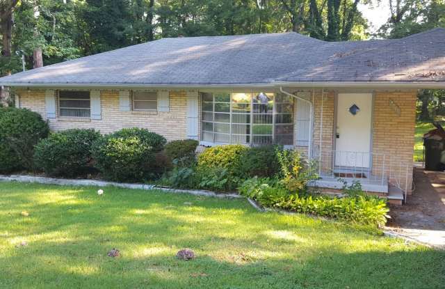 SECTION 8 WANTED - 2749 Cherry Laurel Lane Southwest, Atlanta, GA 30311