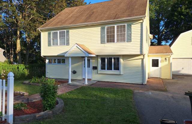132 Wepawaug Drive Gallery 2