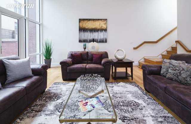 147 Lexington Avenue Gallery 2