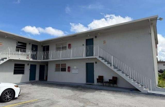 1685 W 41st St - 1685 West 41st Street, Hialeah, FL 33012