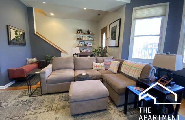1707 West Melrose st. photos photos