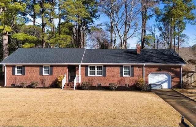 561 Summit Ridge Drive - 561 Summit Ridge Drive, Chesapeake, VA 23322