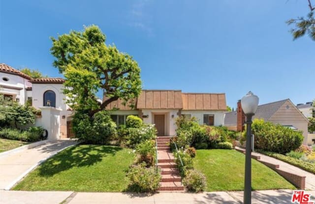 10538 Wellworth Ave - 10538 Wellworth Avenue, Los Angeles, CA 90024