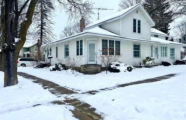 604 UNION Street - 604 Union Street, Milford, MI 48381