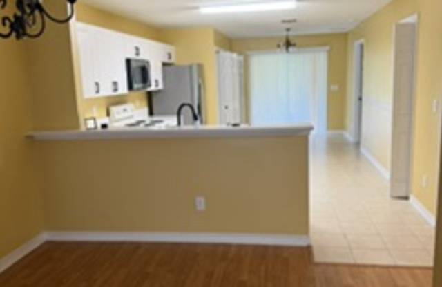 3017 Hawthorne Place Gallery 2