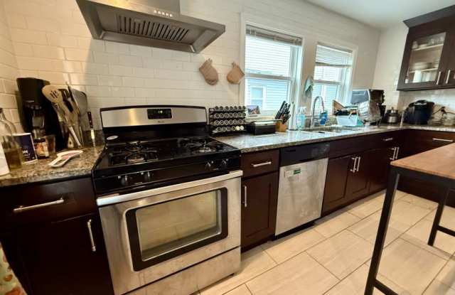 224 Arlington St. photos photos