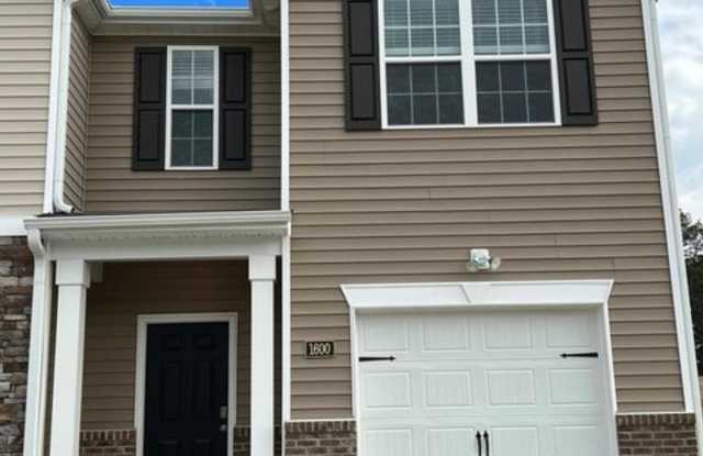 1600 Gracie Ln photos photos