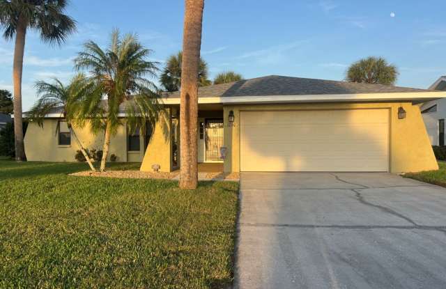 Lovely Lakefront Pinebrook South Home for Annual Rental photos photos