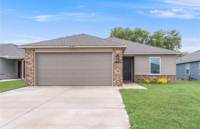 3604 N Hariet Drive photos photos 3604 N Hariet Drive photos photos