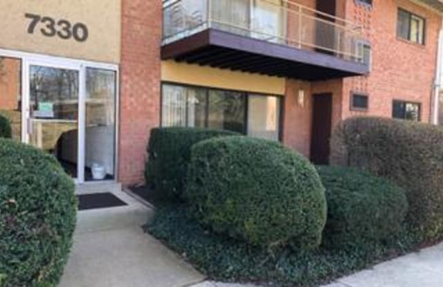 7330 LEE HWY #104 - 7330 Lee Highway, Idylwood, VA 22046