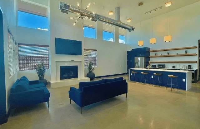 Range View Gallery 3