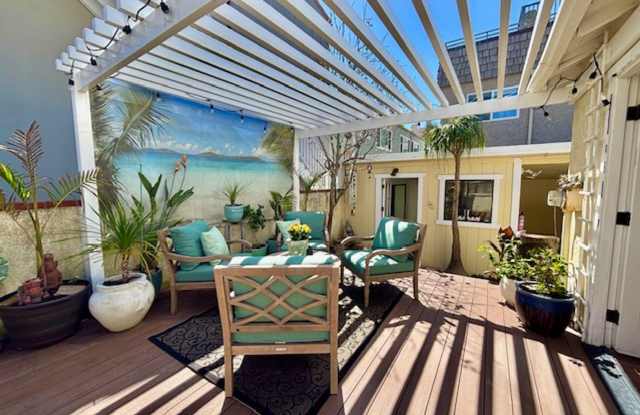 Oxnard | Hollywood Beach | 2 Bed + 1.5 Bath | Fully Furnished | 116 San Clemente photos photos