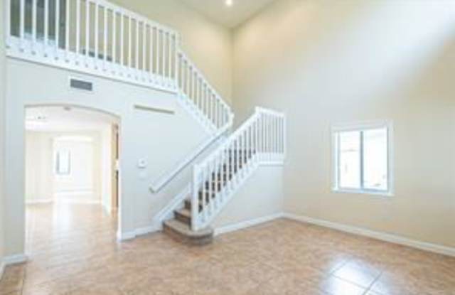 6094 Live Oak Court Gallery 4