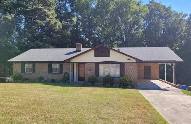 714 Dandridge Drive photos photos