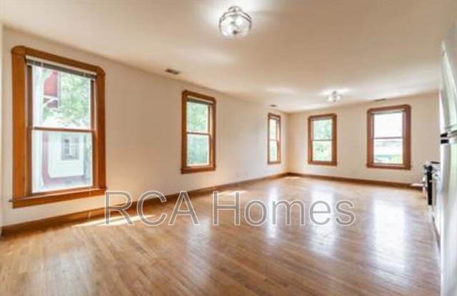 243 East 11th Street - Unit 1 Gallery 1