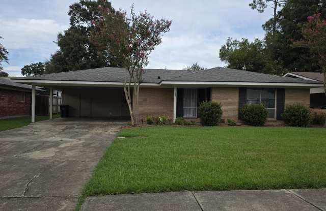 203 Elmwood Drive photos photos