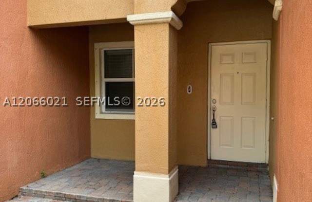 15242 SW 30th Ter Gallery 3