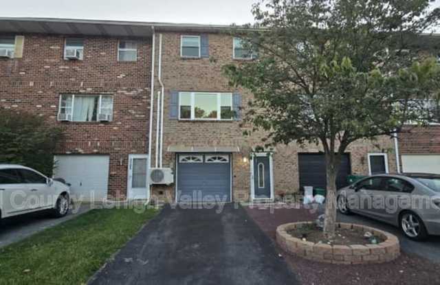 3107 Lucas Dr photos photos