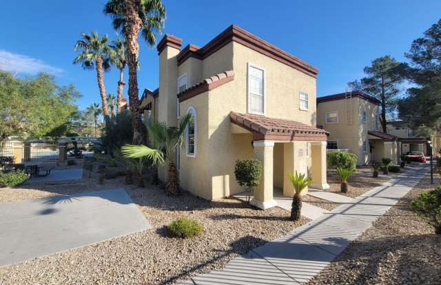 2801 N Rainbow Blvd # 264 // 3 bedroom 2 bath move in ready photos photos