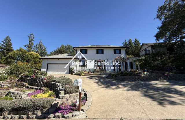Spacious El Dorado Hills 4bd/3ba Home with Large Backyard photos photos