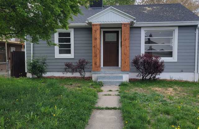 Cute Remodeled 4 Bedroom House for Rent in SLC! Gallery 4