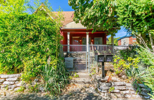 Beautiful 3 bd home close to the hospital photos photos