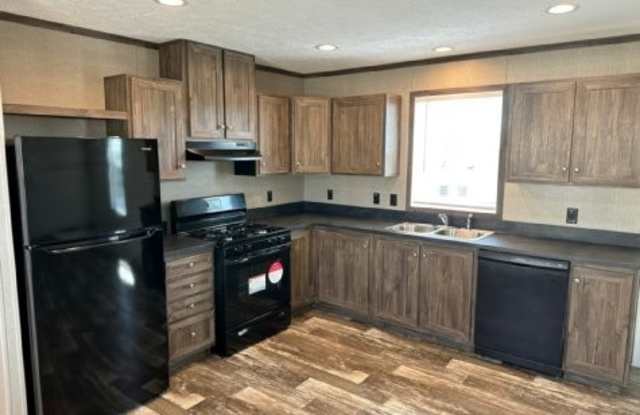 11620 Rabbit Run Rd. - 11620 Rabbit Run Road, Wapello County, IA 52501