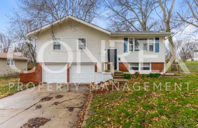 4926 Evanston Avenue - 4926 Evanston Avenue, Kansas City, MO 64133