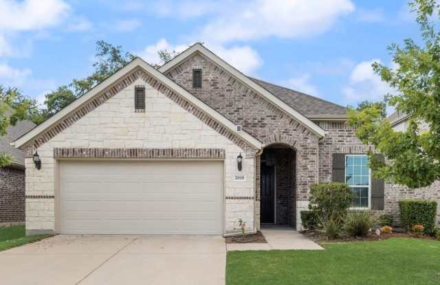 2819 Willow Lane photos photos