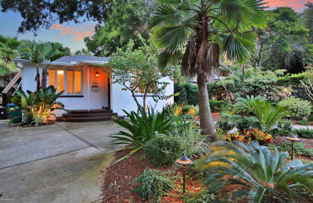 250 Lora Street - 250 Lora Street, Neptune Beach, FL 32266