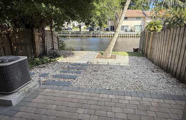 632 NE 20th Street photos photos