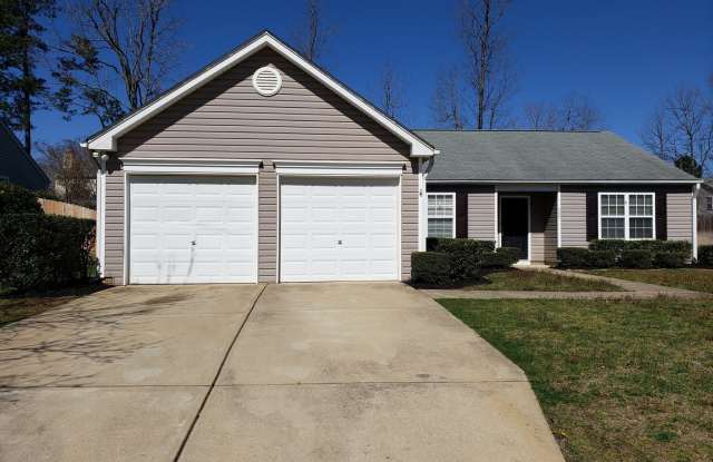Excellent 3BD/2BA Ranch Home in quiet subdivision in Fuquay Varina! - 509 Birchtree Valley Court, Fuquay-Varina, NC 27526