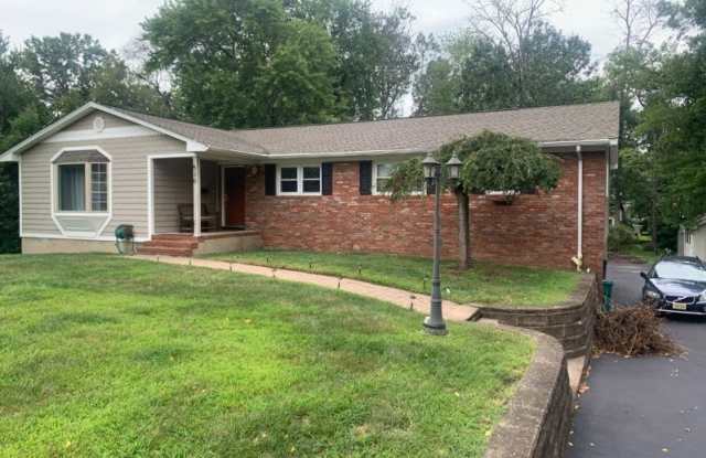 530 Oak Ridge Rd photos photos