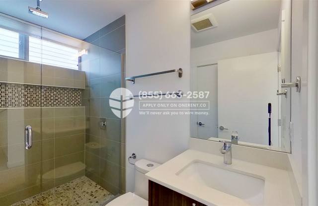3638 Courtland Pl S #A Gallery 4