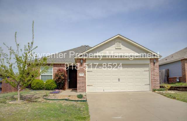 Coming Soon! 3 bed/2 bath! photos photos
