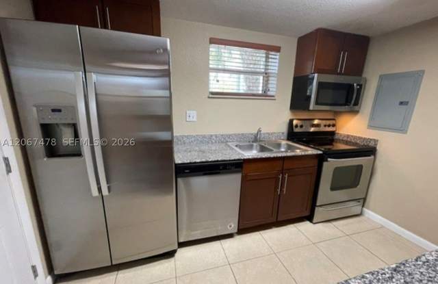 8950 SW 69th Ct Gallery 3