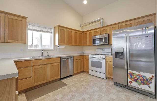 Single Level House Near Chegwyn Farms Neighborhood Park in McMinnville photos photos