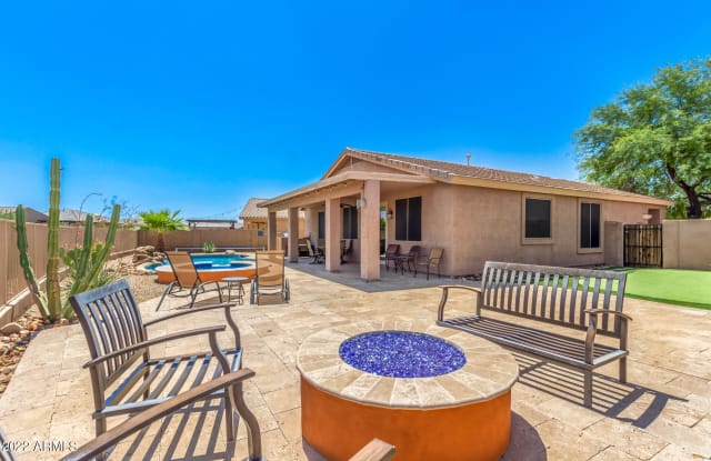 10583 S 175TH Avenue - 10583 South 175th Avenue, Goodyear, AZ 85338