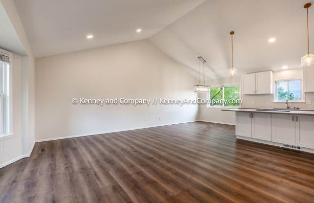 693 Grey Eagle Circle South photos photos