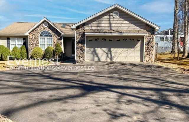 103 Winchester Lane photos photos