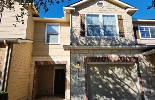 3907 Paradiso Loop photos photos