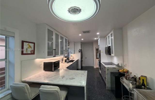 9048 Carlyle Avenue, Surfside, FL 33154 photos photos