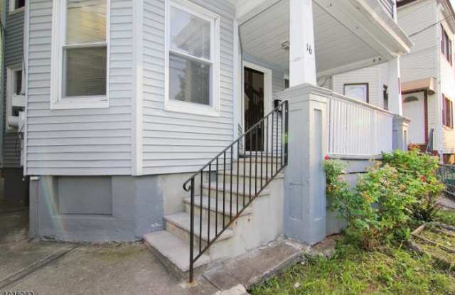 16 19th Ave #2 Gallery 3