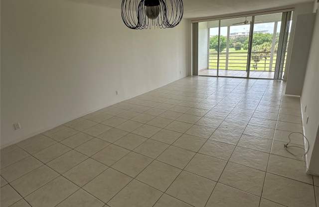 2651 S Course Drive Gallery 4
